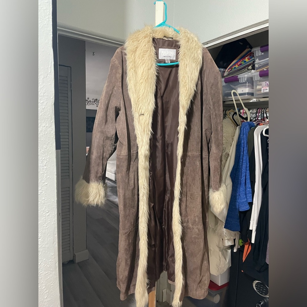 Long suede women’s jacket